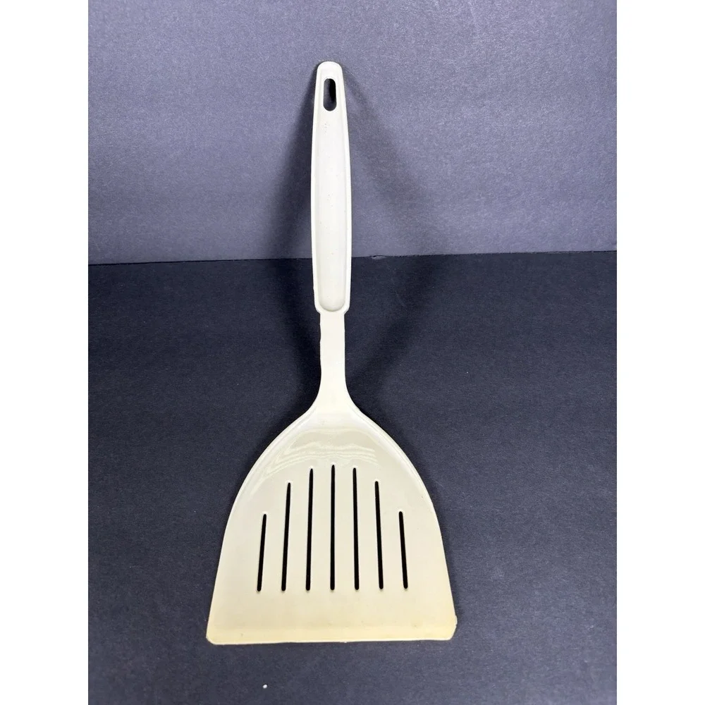 Vintage EKCO Nylon Slotted Turner Spatula Ivory White Kitchen Utensil